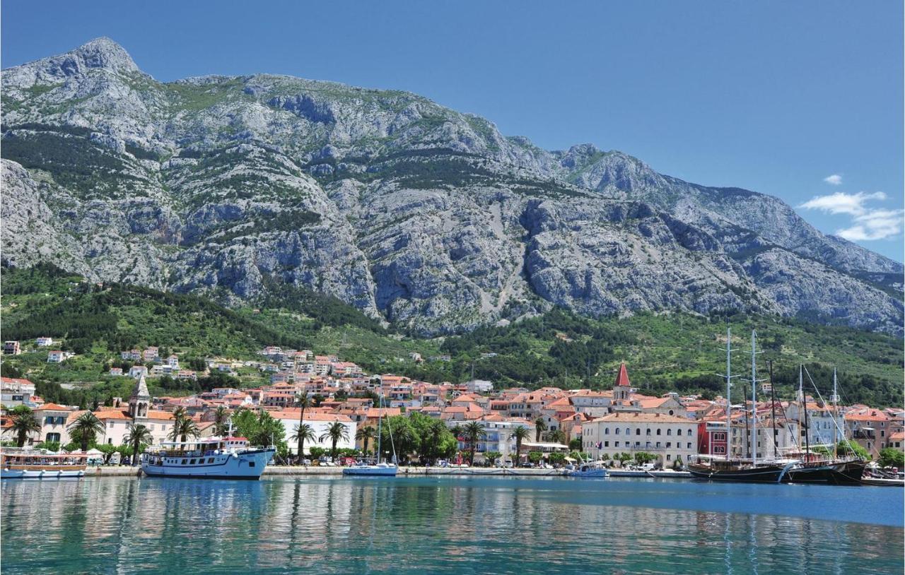 Amazing Apartment In Makarska With Wifi Esterno foto